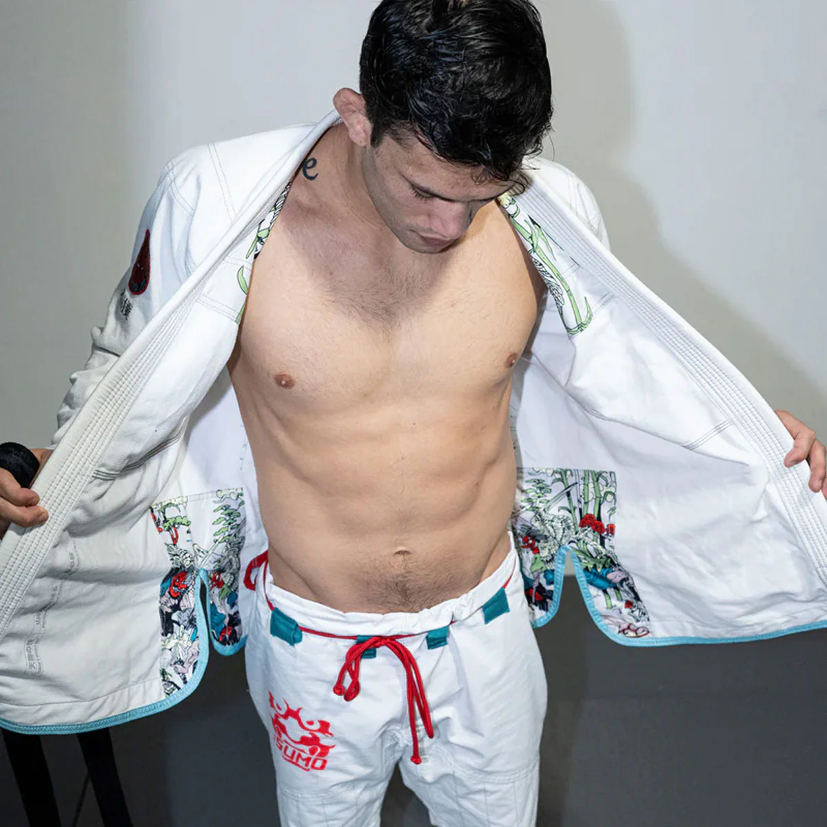 BJJ Gi Half Sumo Tengu Blanco  - Image 20