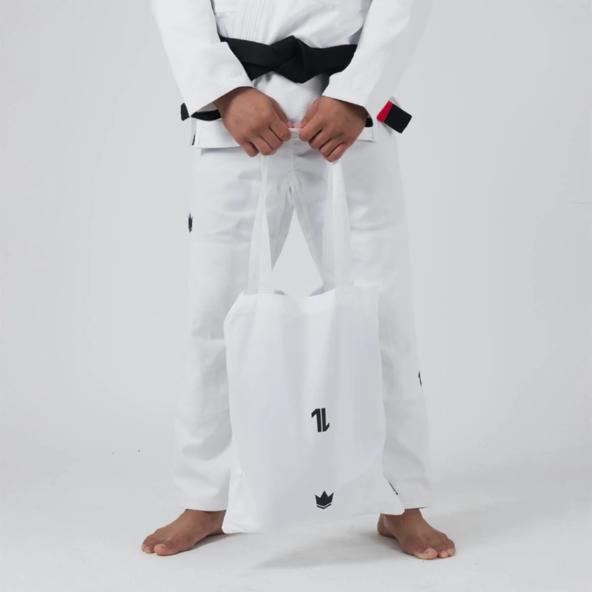 BJJ Gi Kingz The One V2 IBJJF Blanco  - Image 11