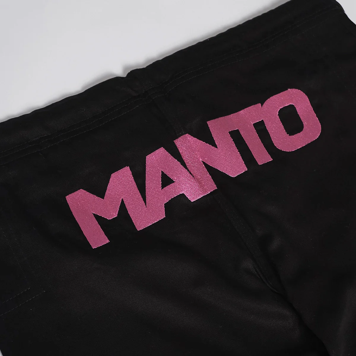 BJJ Gi Manto Rise 2.0 Negro-rosa  - Image 12