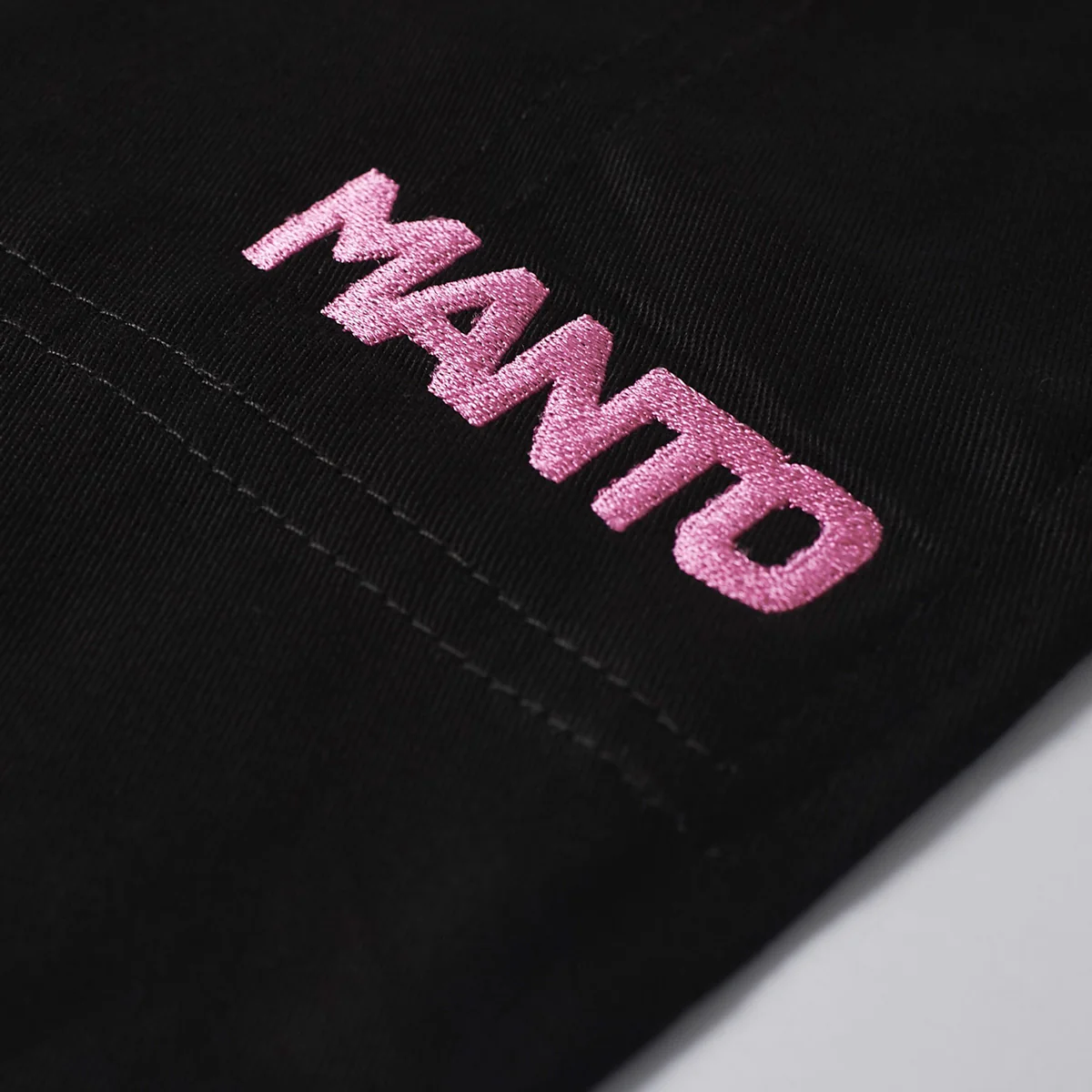 BJJ Gi Manto Rise 2.0 Negro-rosa  - Image 6