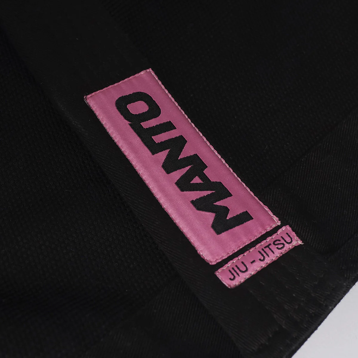 BJJ Gi Manto Rise 2.0 Negro-rosa  - Image 9