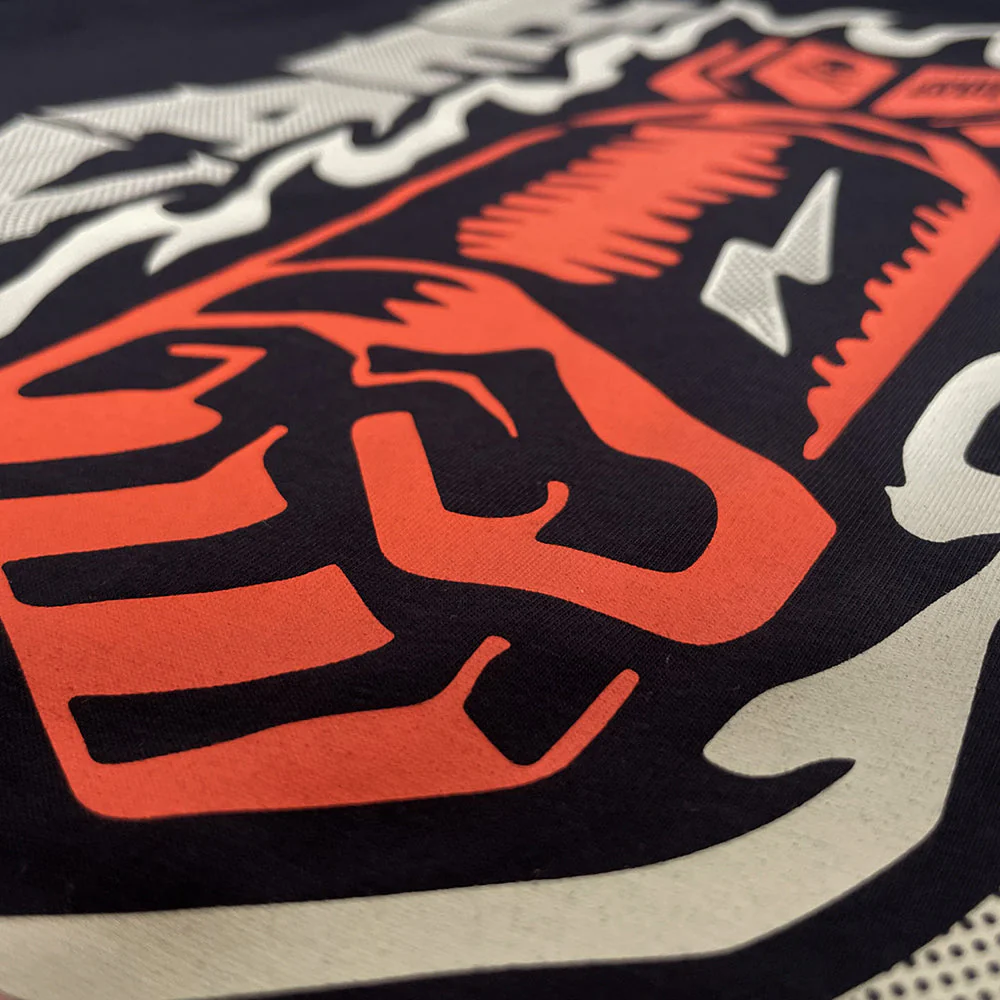 Camiseta Pride or Die Heavy Hitter  - Image 7