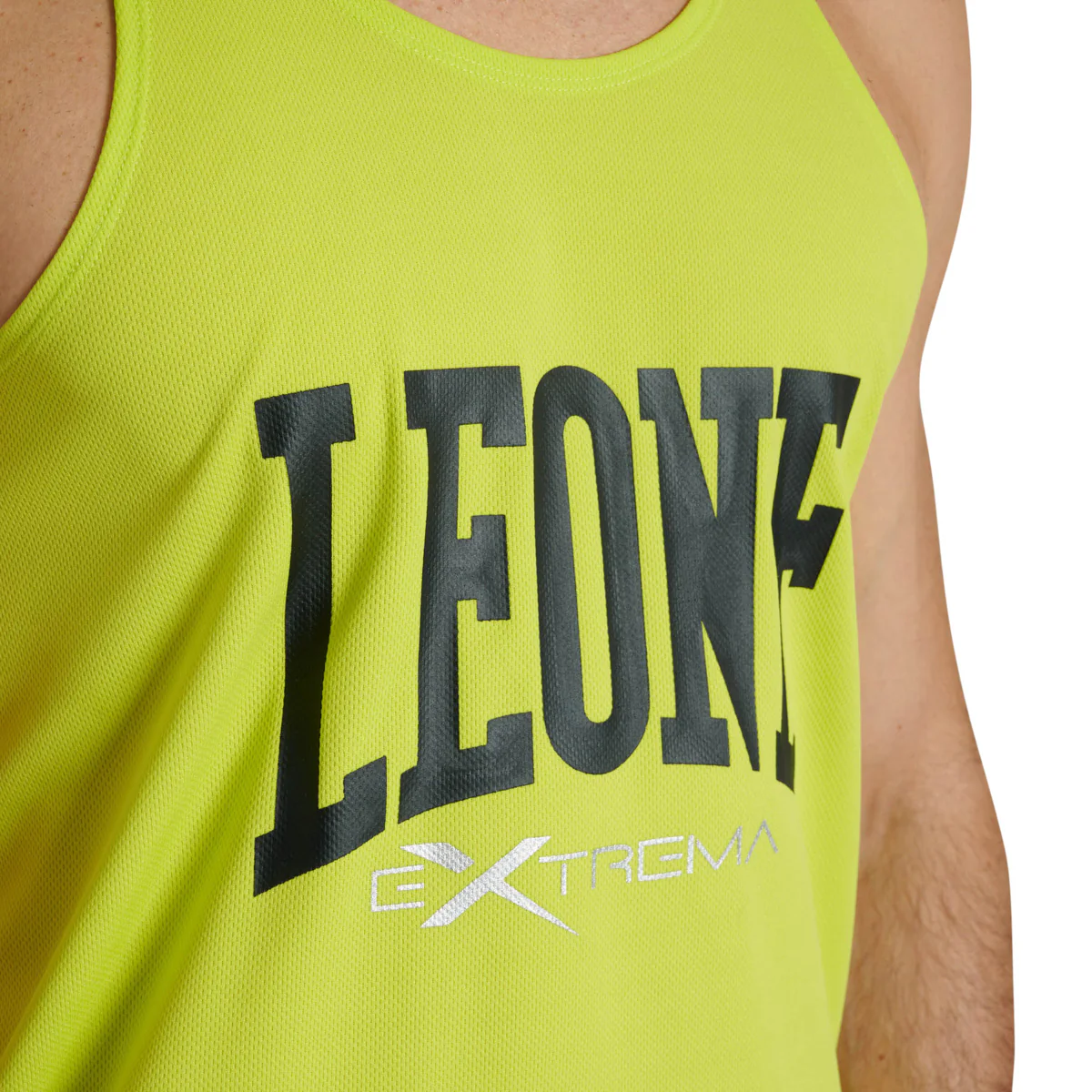 Camiseta sin mangas Leone Logo ABX118 Verde lima  - Image 3