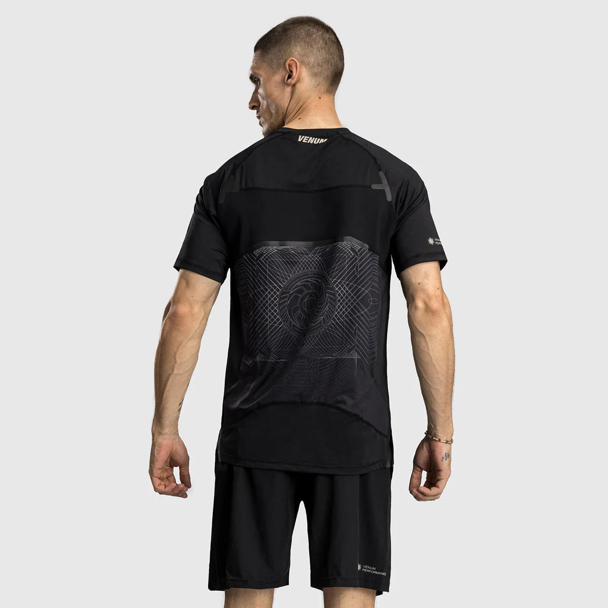 Camiseta Venum Air Dry Tech Negro - Image 3