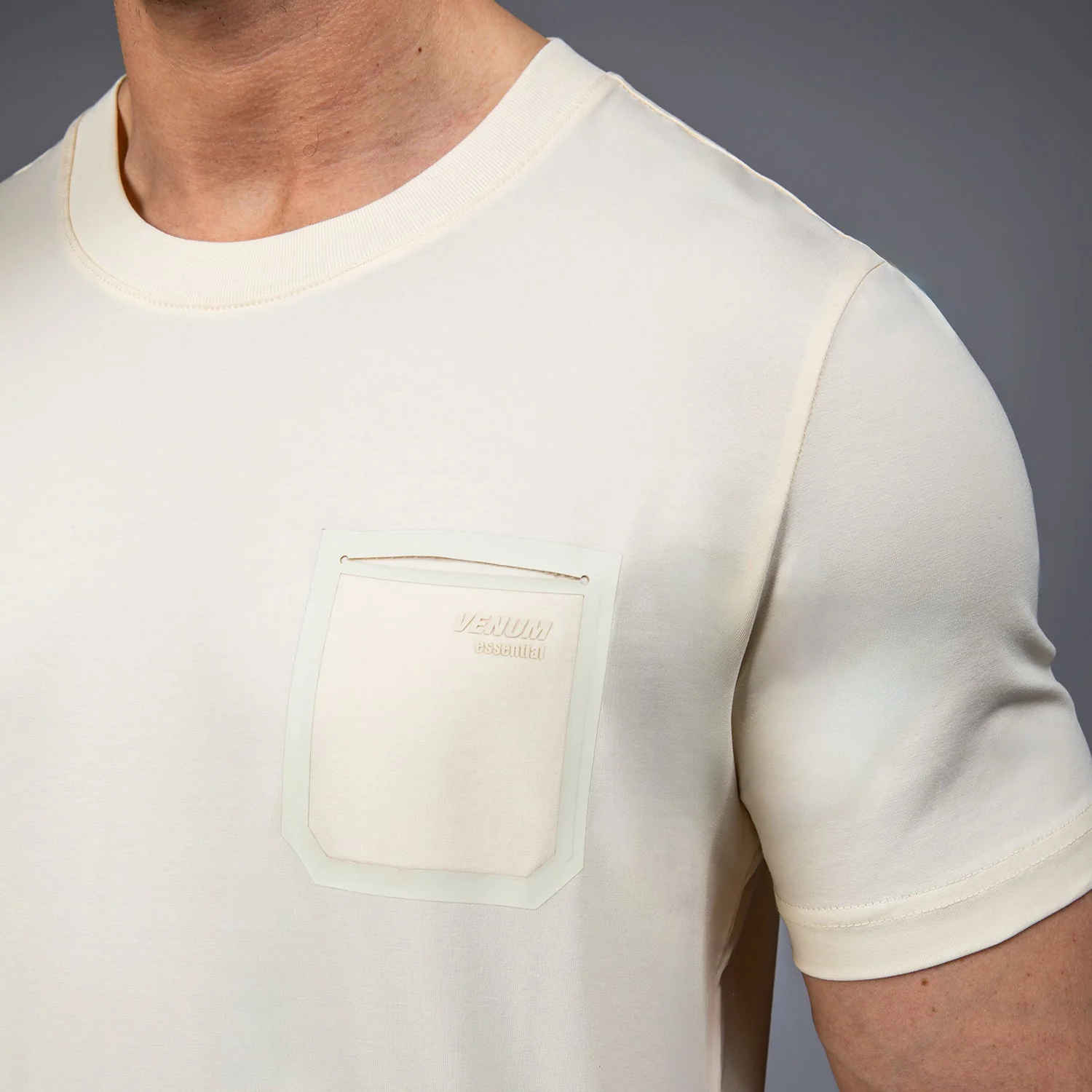 Camiseta Venum Fly Beige  - Image 5