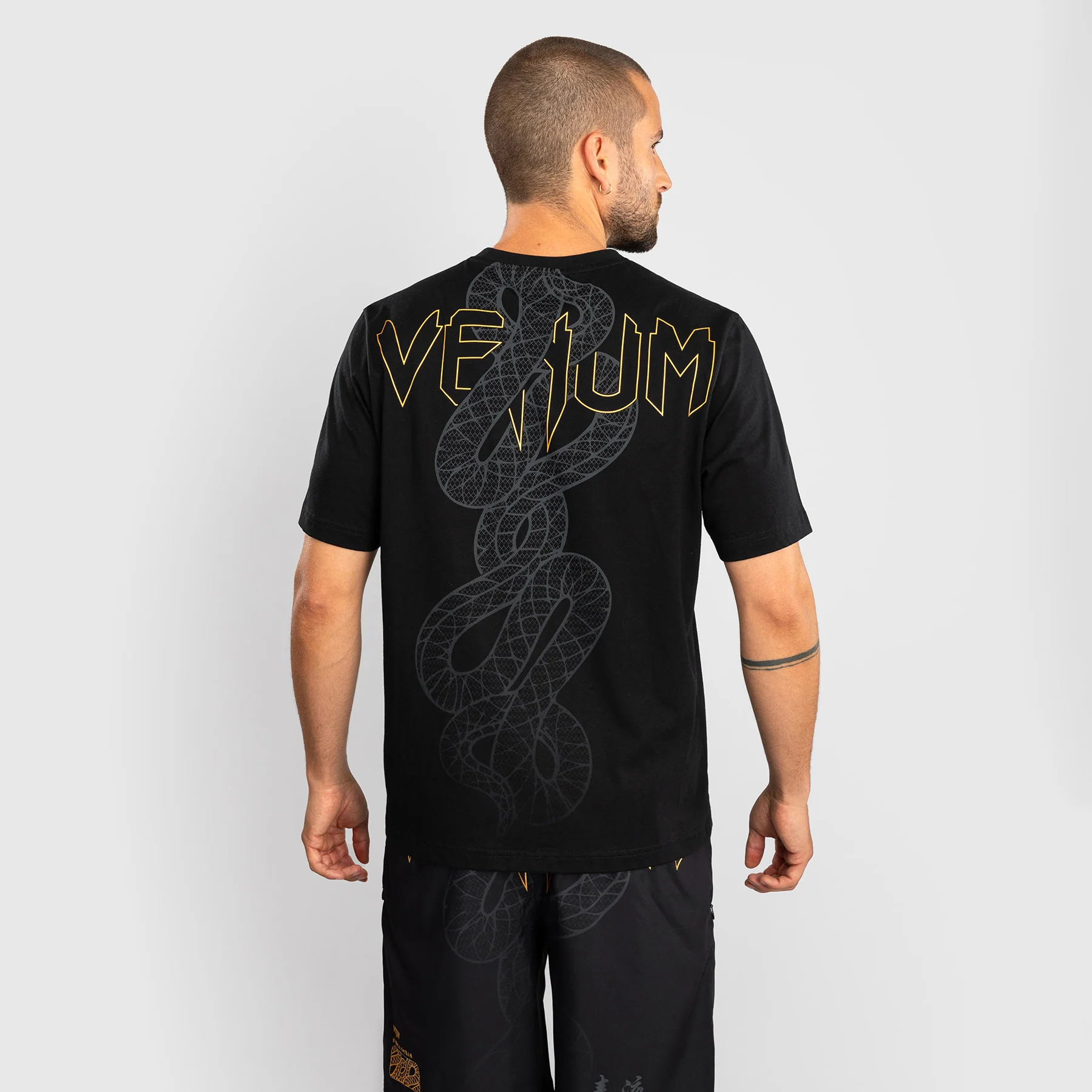 Camiseta Venum Serpenti Negro  - Image 4