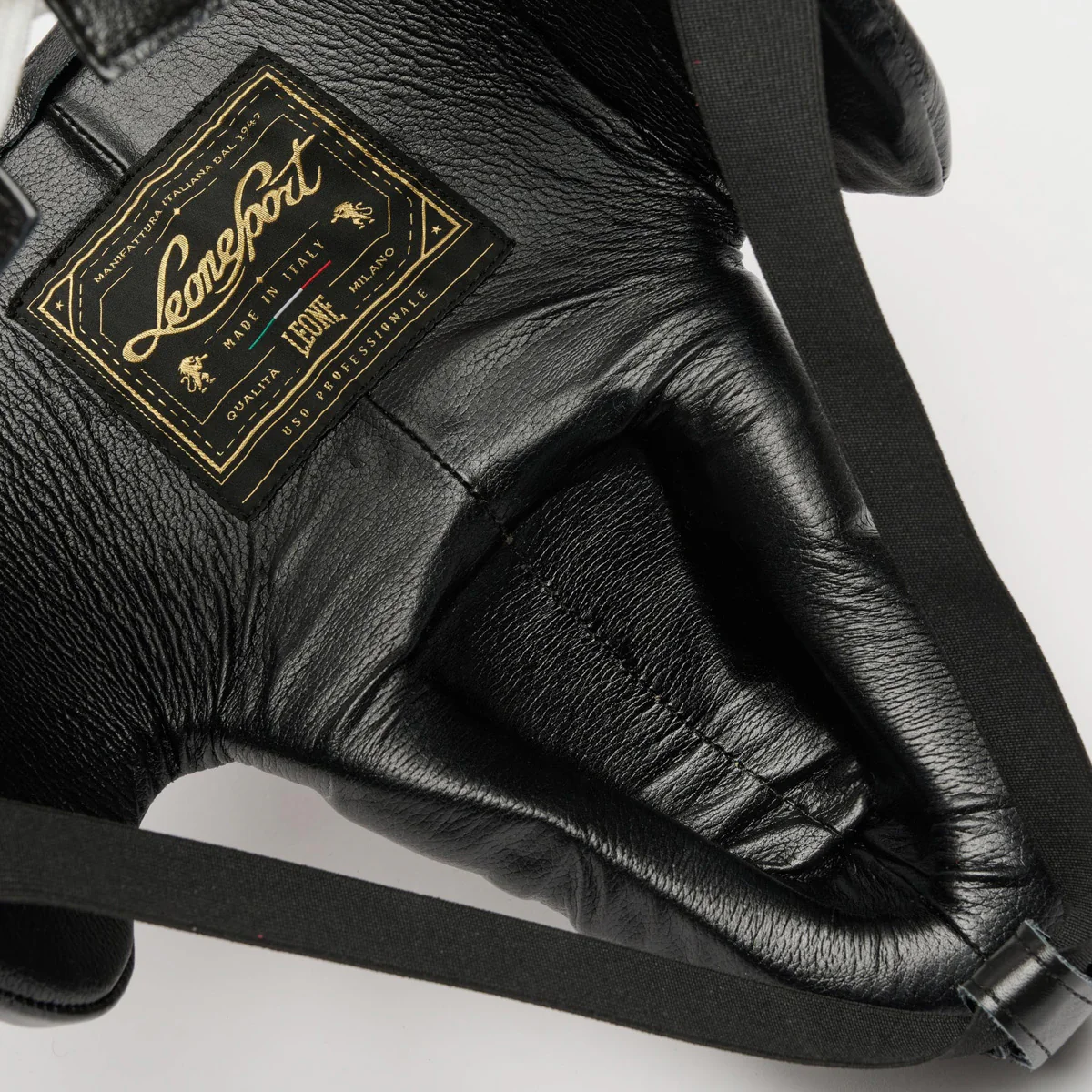 Coquilla Leone Deporte Calígula Clásico Negro  - Image 5