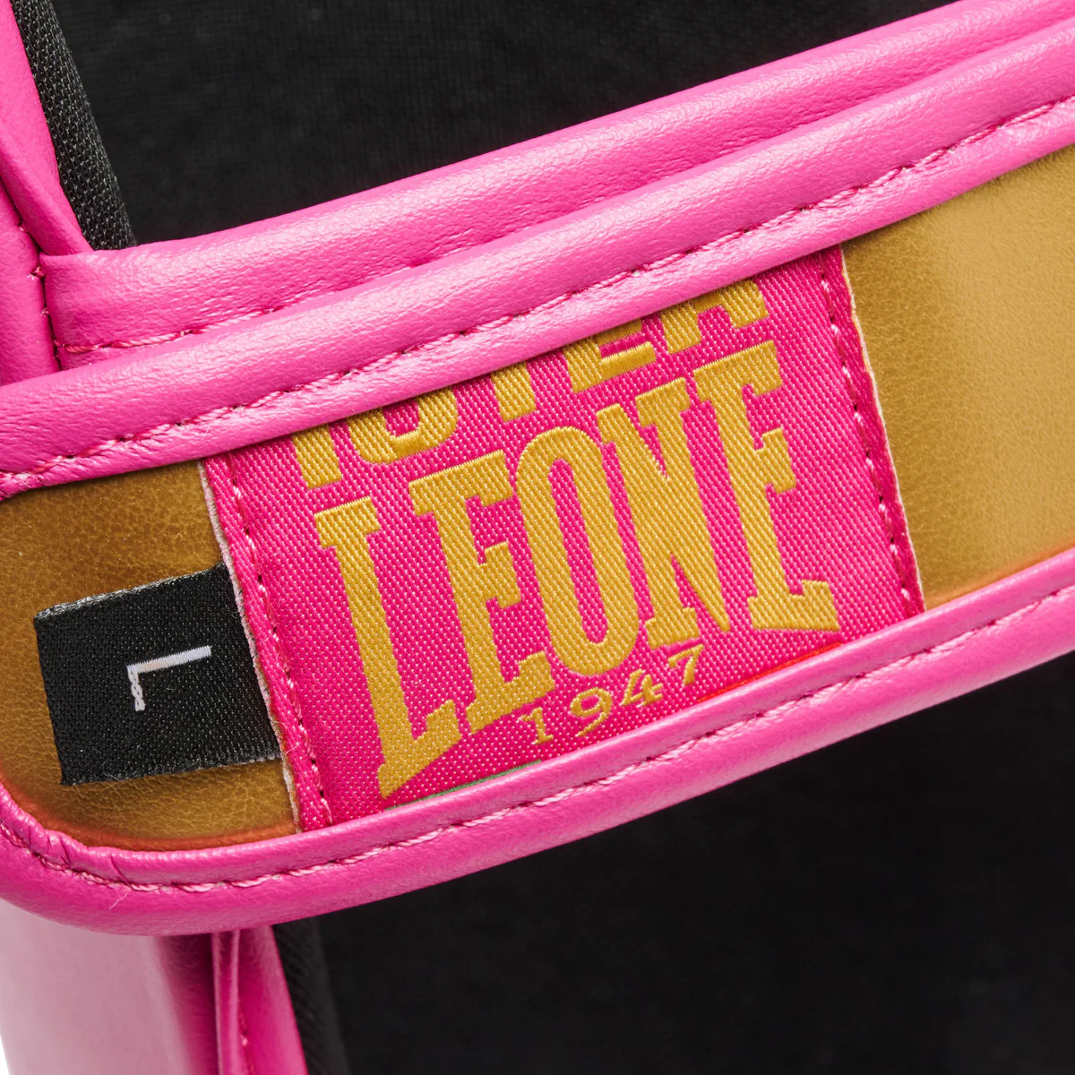 Espinilleras Leone Iuter PT01IU con parapiés Fucsia - Image 7