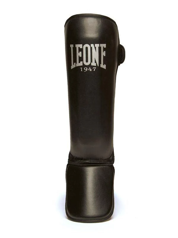 Espinilleras Leone Smart PT135 con pie de apoyo  - Image 2