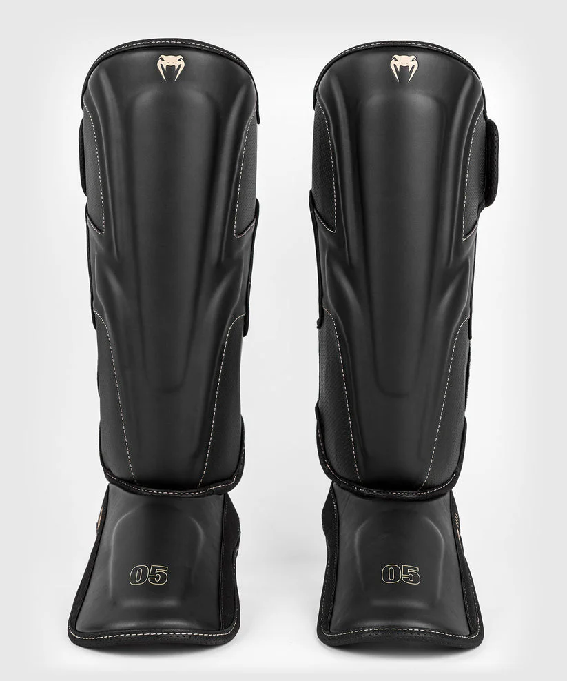 Espinilleras Venum Impact Evo  - Image 2
