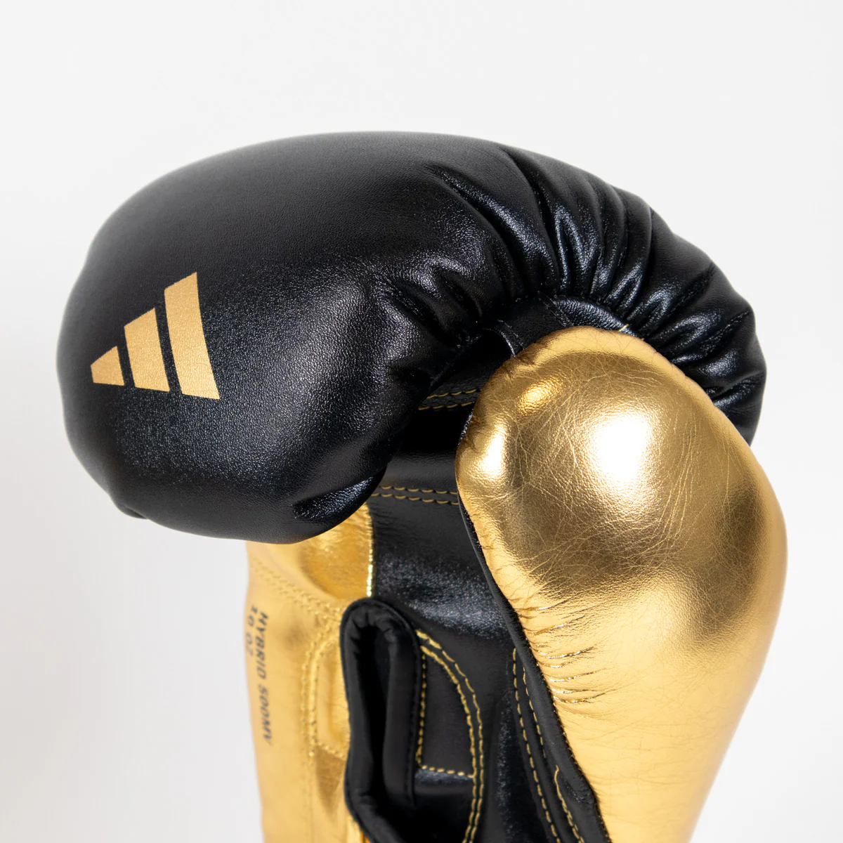 Guantes de boxeo Adidas Hybrid 500 Pro con Velcro Negro-oro - Image 6