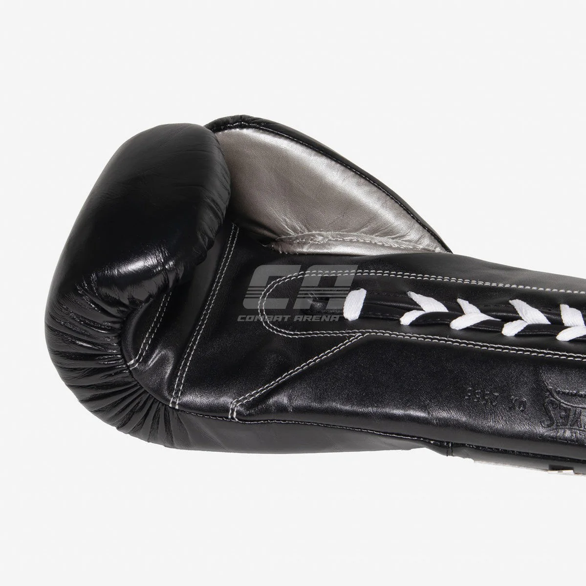 Guantes de boxeo Cleto Reyes Safetec CB4 Negro-plata con cordones - Image 7