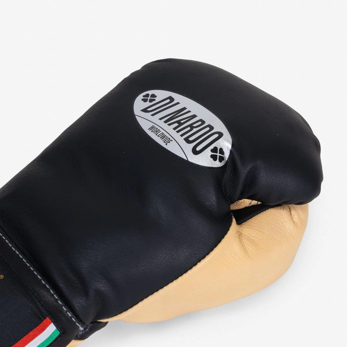 Guantes de boxeo Di Nardo con Cordones 12 Oz Negro-arena  - Image 9