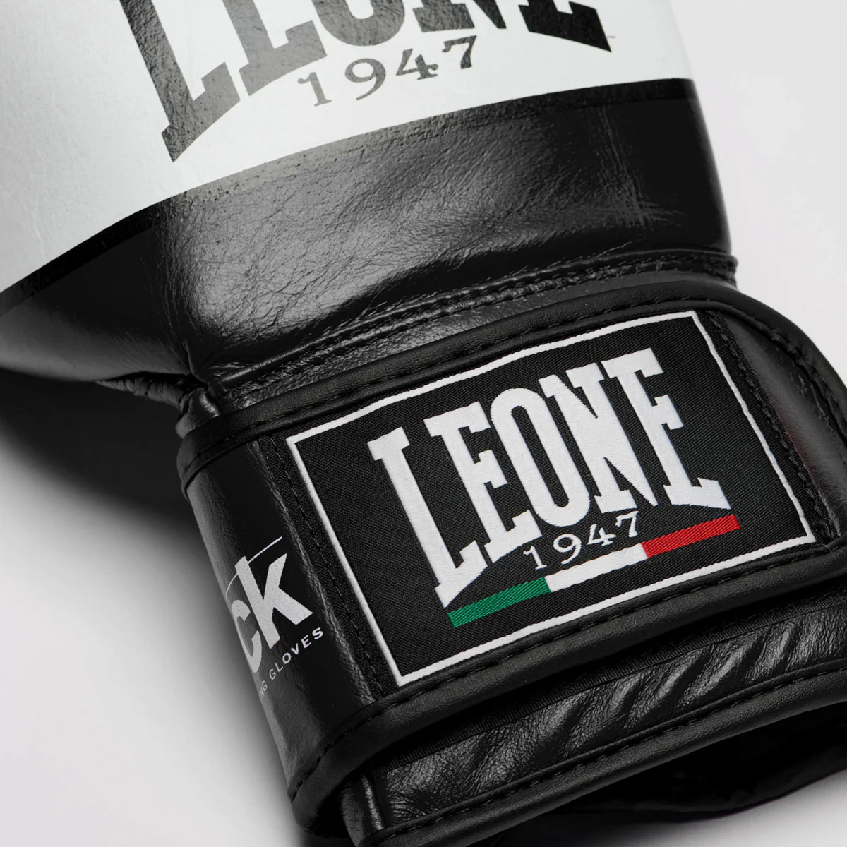 Guantes de boxeo Leone Shock GN047  - Image 8