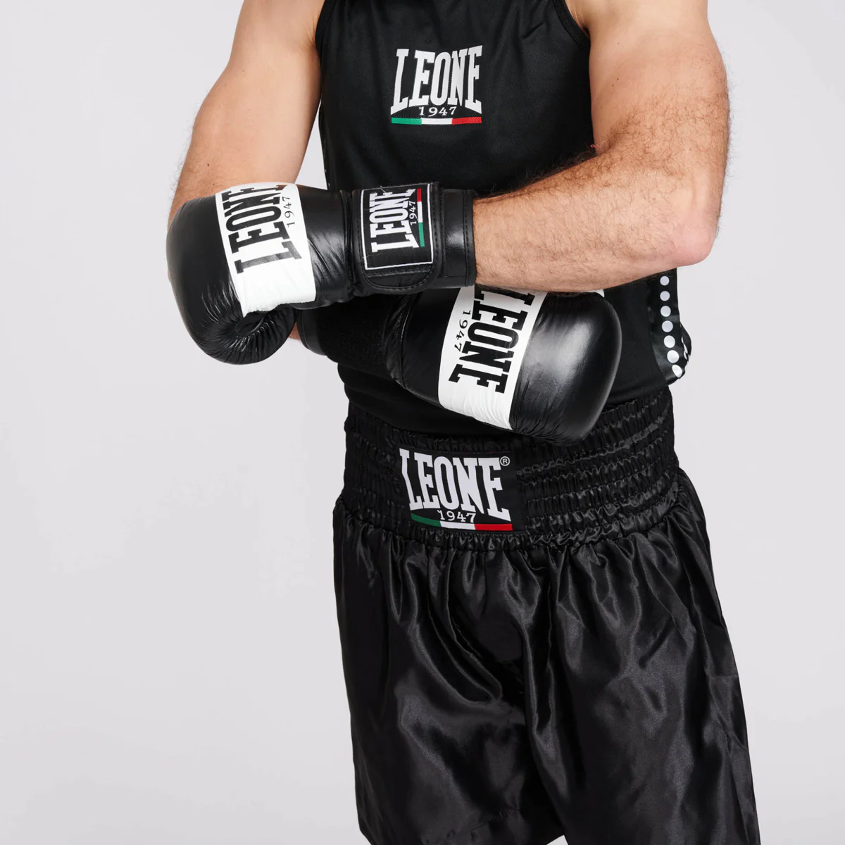 Guantes de boxeo Leone Shock GN047  - Image 9