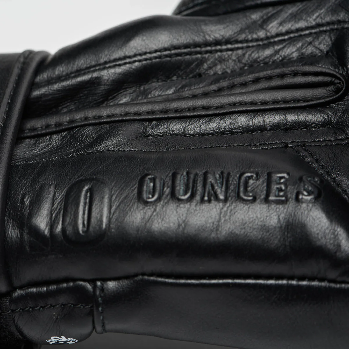 Guantes de boxeo Leone The Greatest GN111  - Image 6