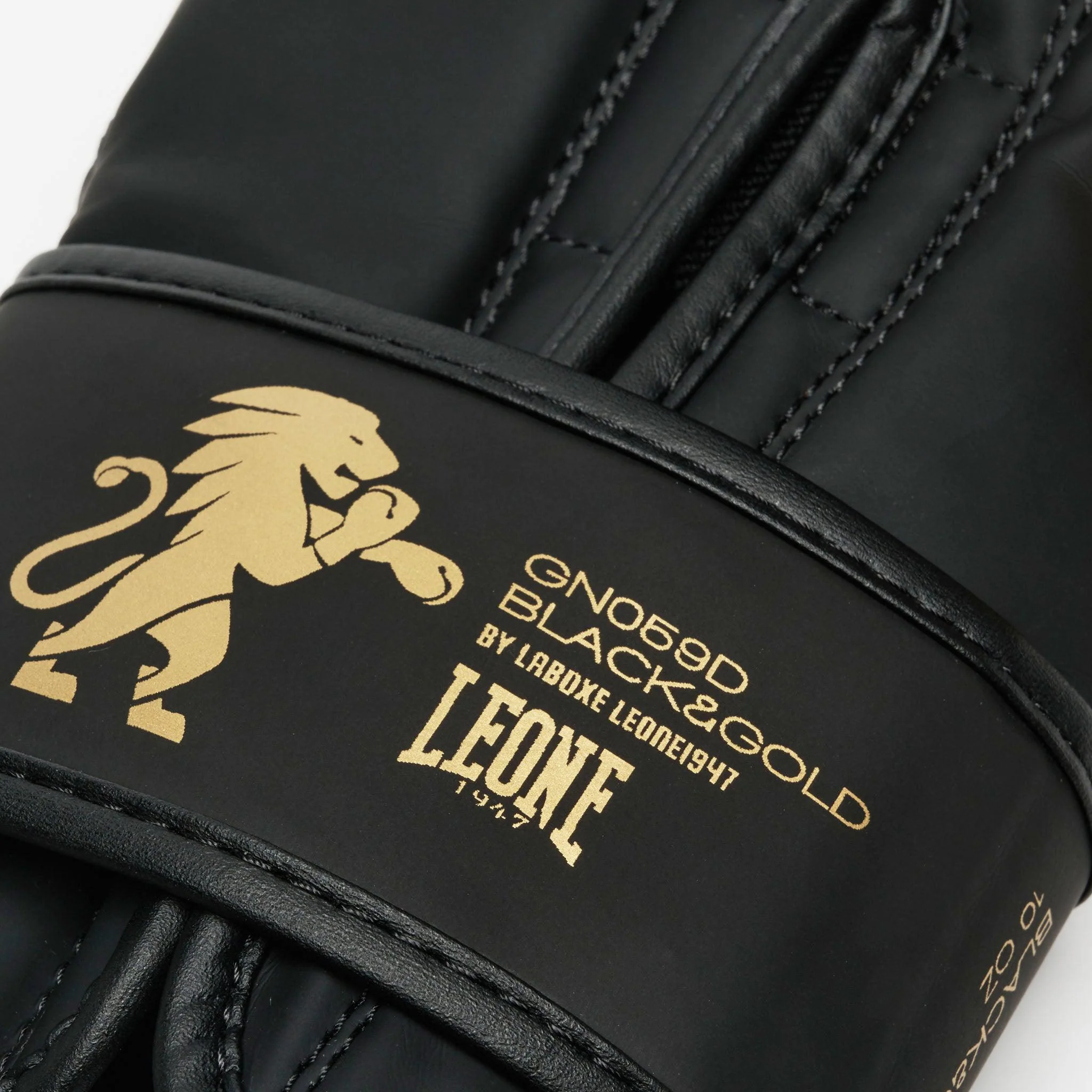 Guantes de boxeo Leone GN059D Negro&Dorado  - Image 7