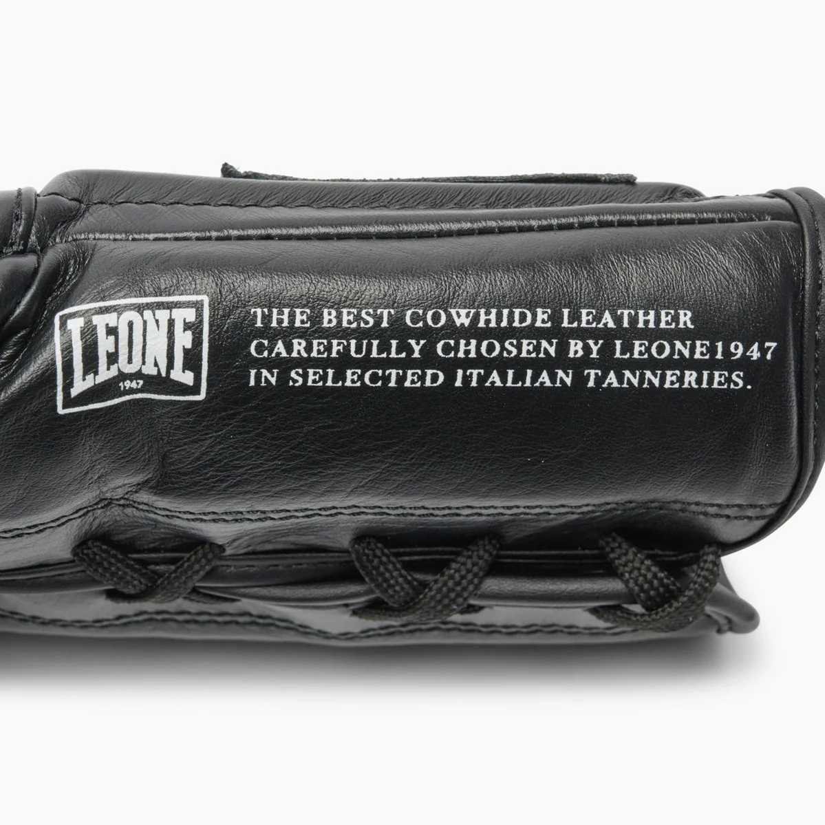 Guantes de boxeo Leone The Greatest con cordones GN111L  - Image 40