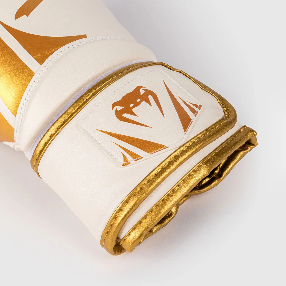 Guantes de boxeo Venum Challenger 2.5 Blanco-oro  - Image 3