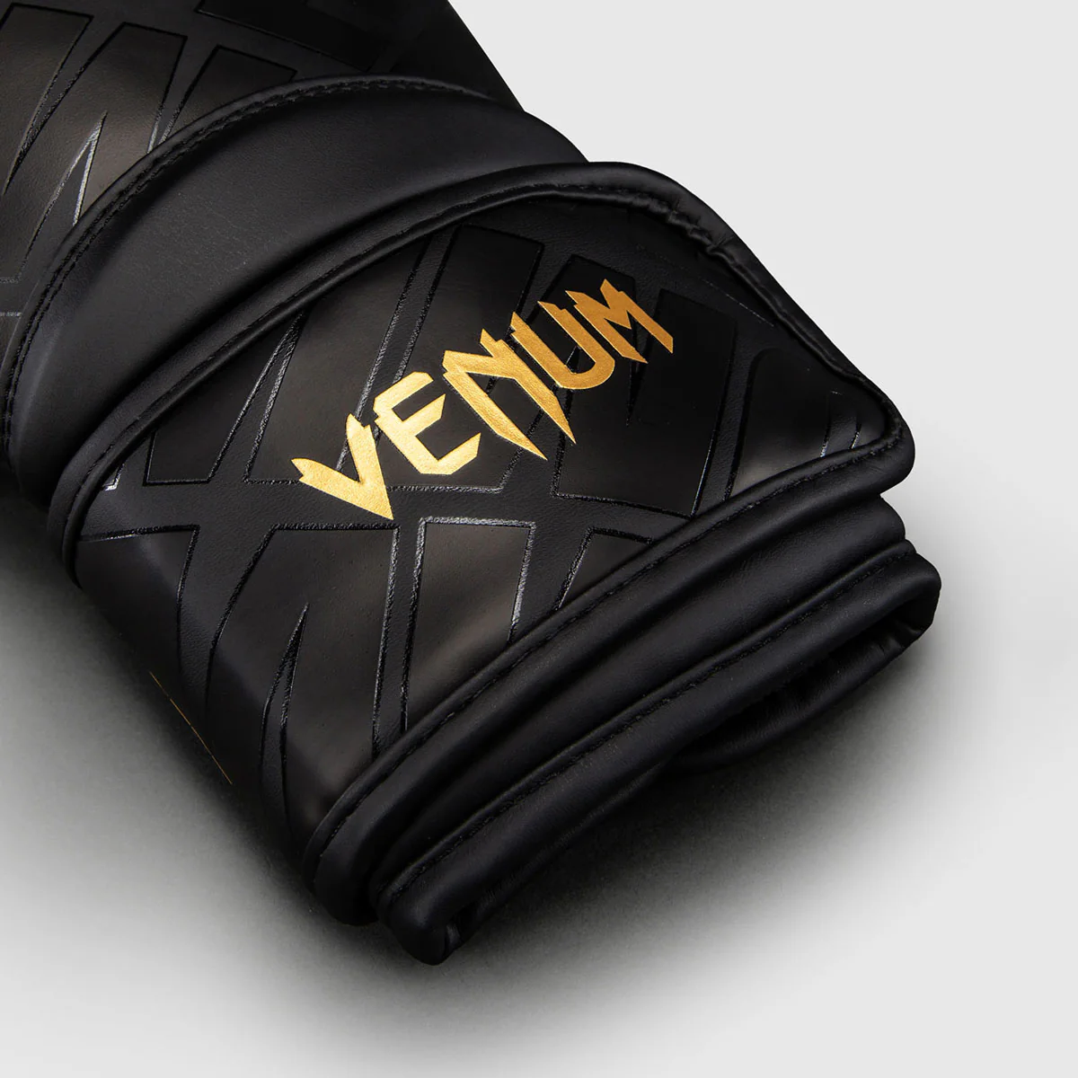 Guantes de boxeo Venum Contender 1.5 XT 3D Negro-oro  - Image 3