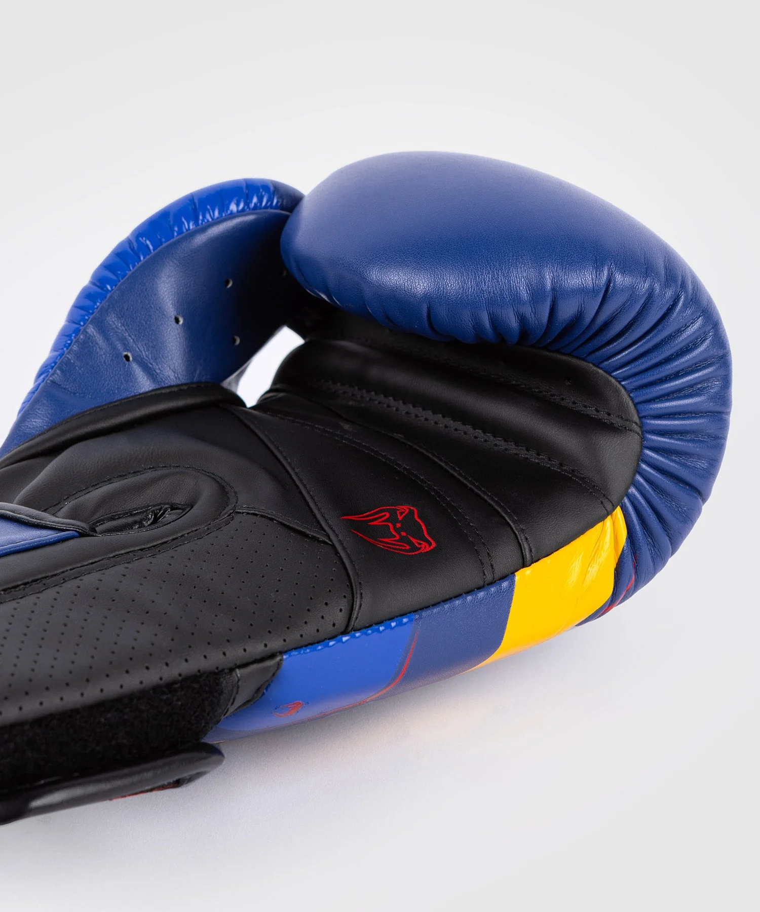 Guantes de boxeo Venum Elite EVO  - Image 13