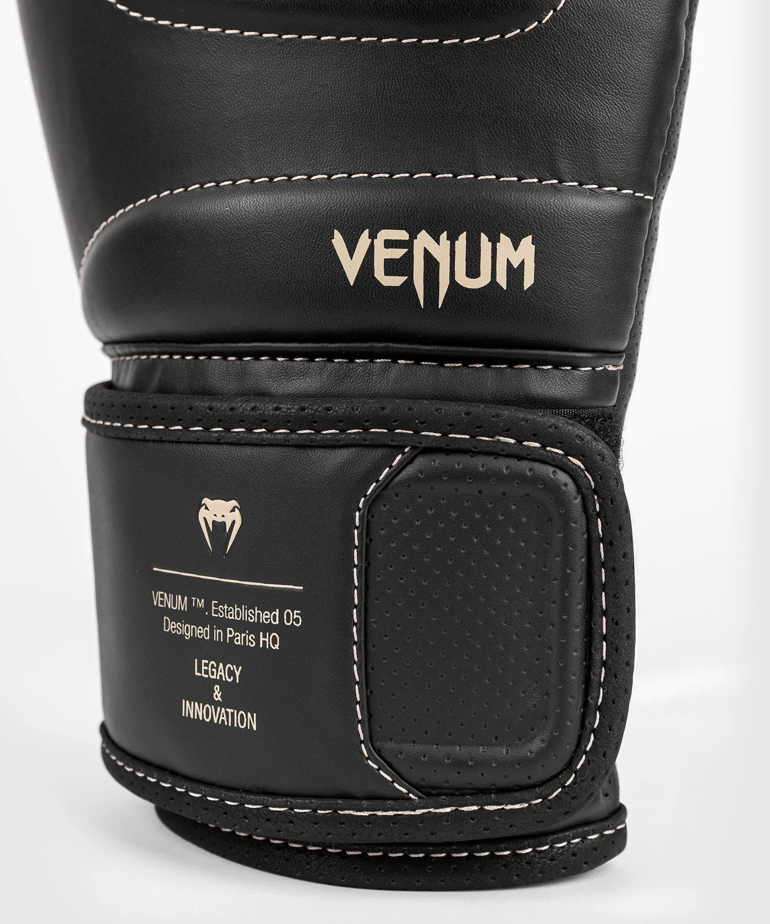 Guantes de boxeo Venum Impact Evo  - Image 2