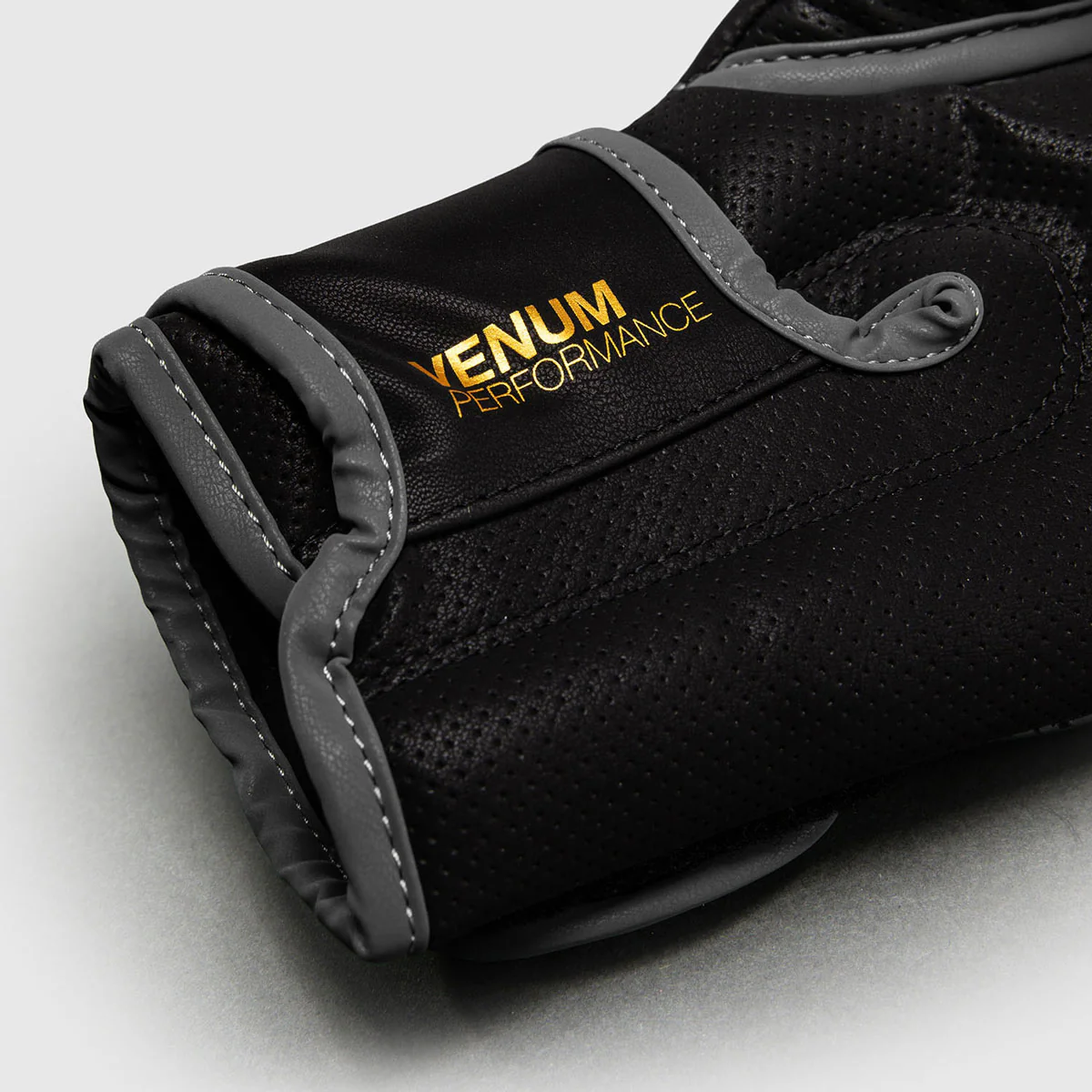 Guantes de boxeo Venum Matupa Negro-gris - Image 5