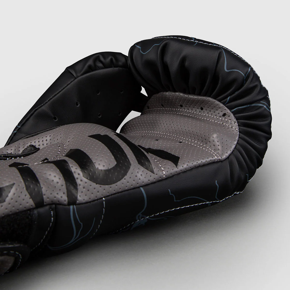 Guantes de boxeo Venum Thunder Dragon Negro  - Image 5