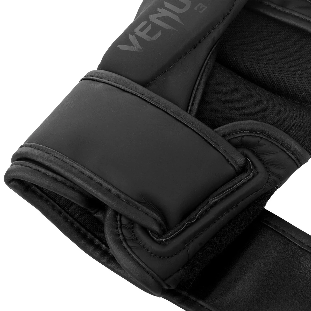 Guantes MMA 7 Oz Venum Challenger 3.0  - Image 32