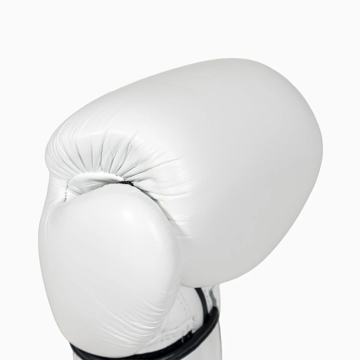 Guantes Muay Thai Fairtex BGV1 Blanco  - Image 4