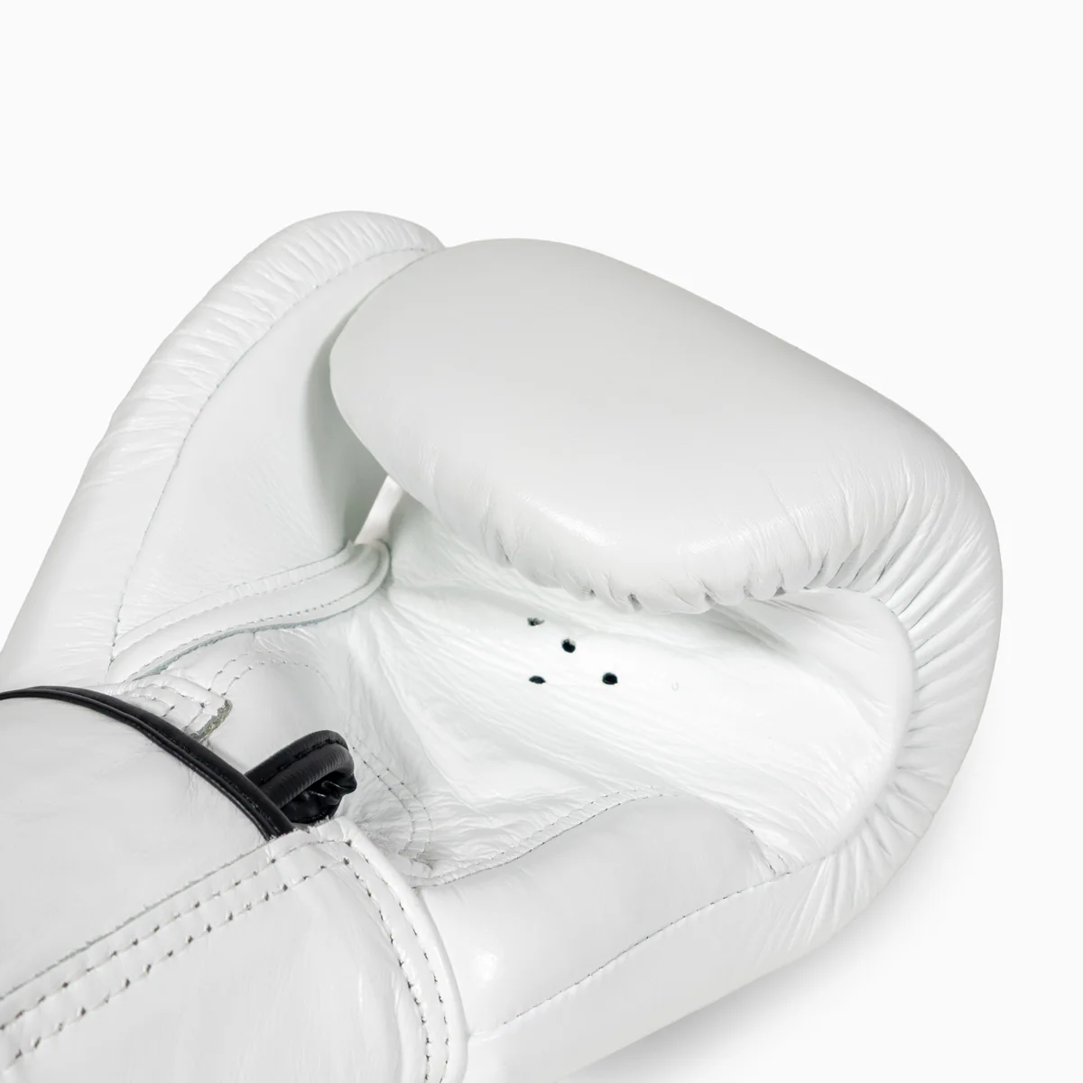 Guantes Muay Thai Fairtex BGV1 Blanco  - Image 5