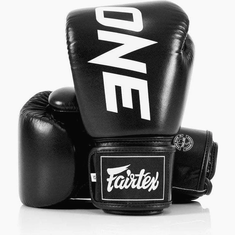 Guantes Muay Thai Fairtex UNO Negro 