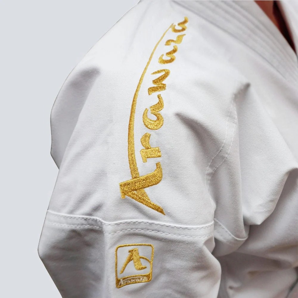 Karategui Arawaza Kata Deluxe Evo WKF bordado dorado  - Image 3