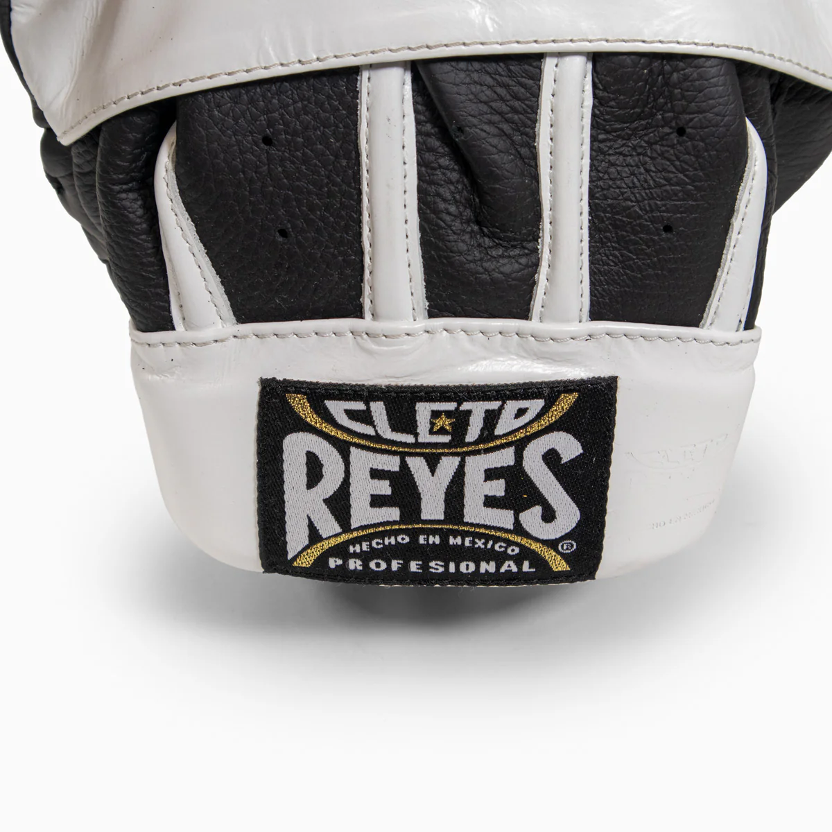 Manoplas de boxeo Cleto Reyes Curvas  - Image 6