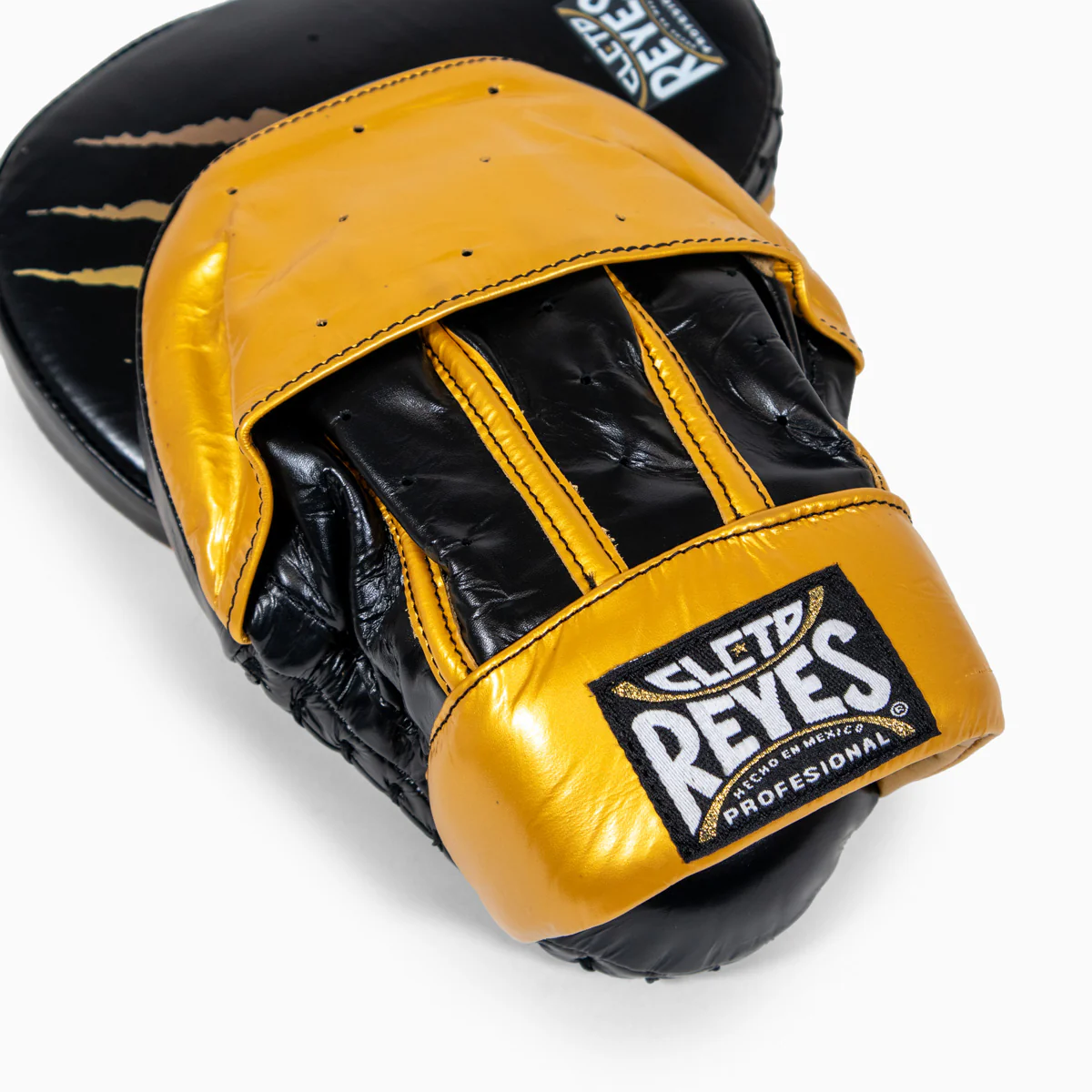 Manoplas de boxeo Cleto Reyes Tigre  - Image 3