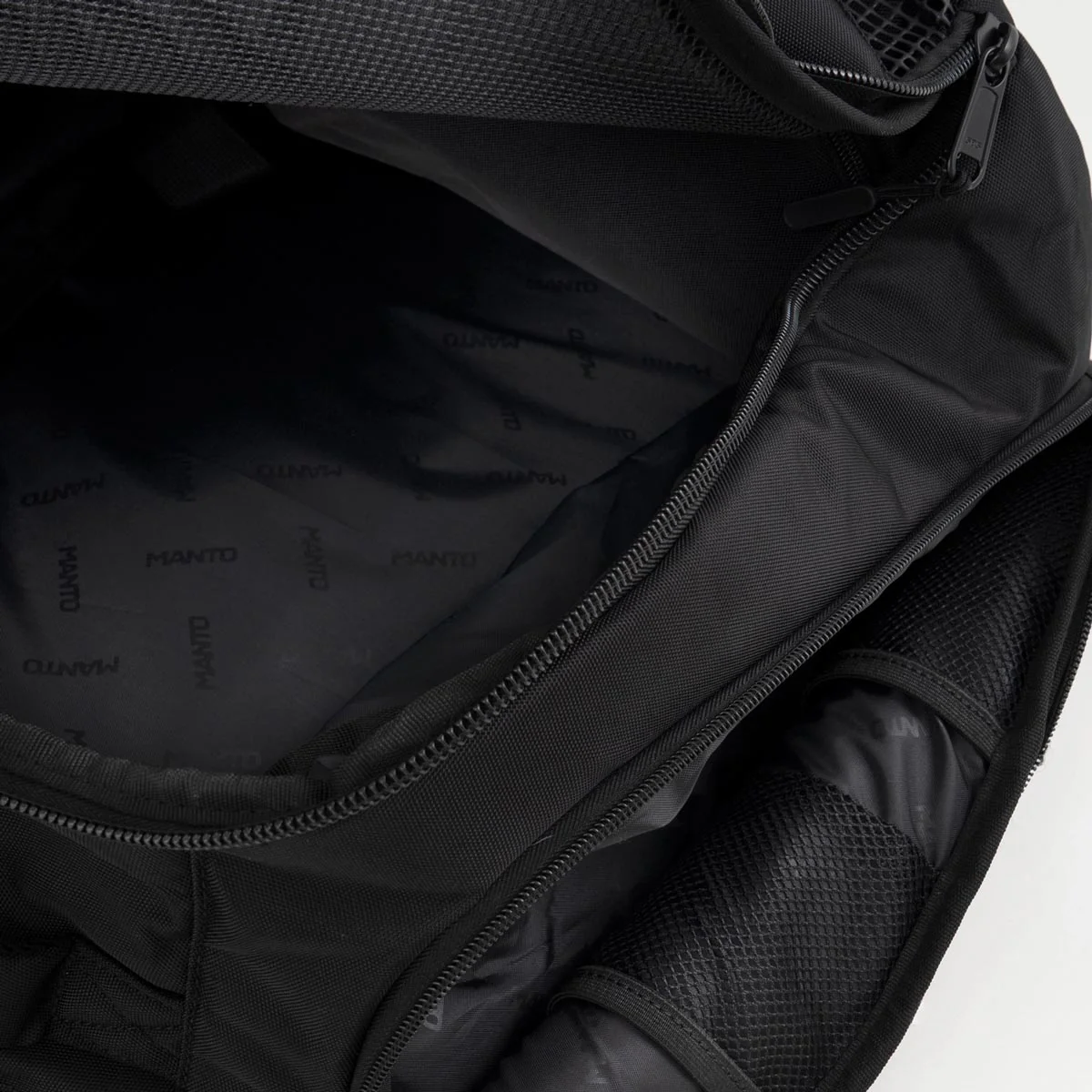 Mochila Manto SOCIETY Convertible XL Negro - Image 9