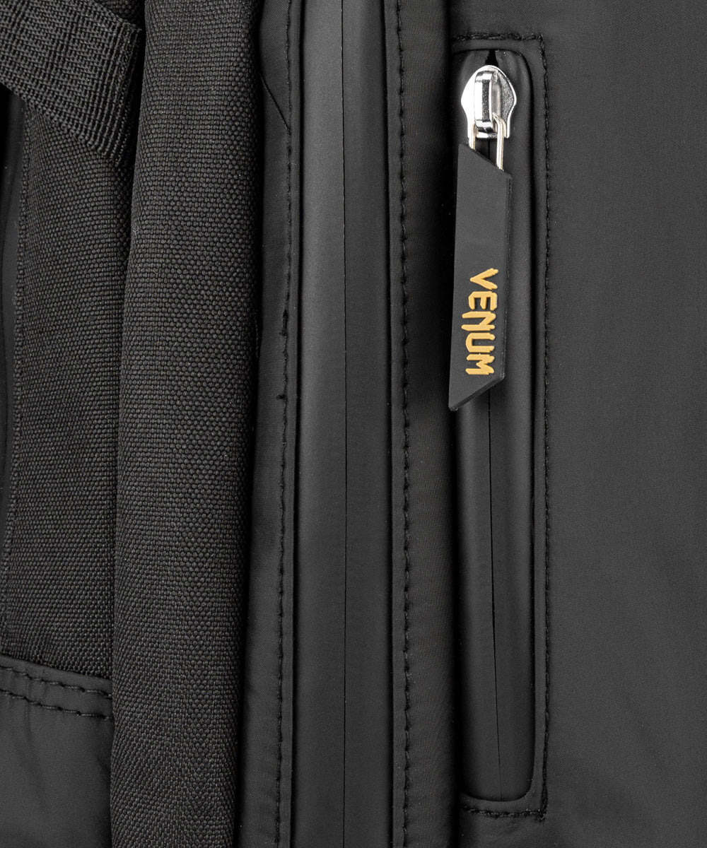 Mochila Venum Challenger Pro Evo  - Image 34