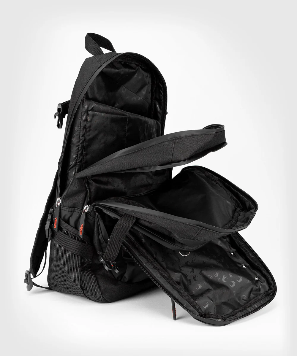 Mochila Venum Challenger Pro Evo  - Image 42