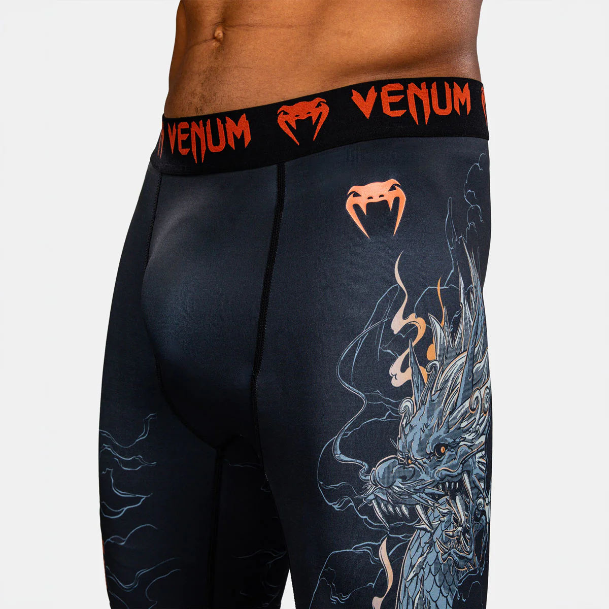 Pantalones cortos de compresión Thunder Dragon Negro  - Image 7