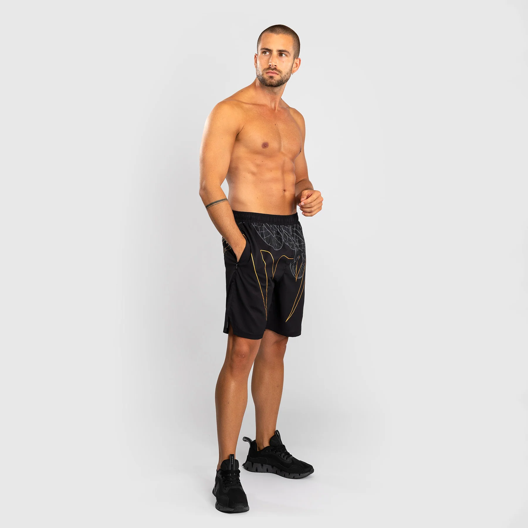 Pantalones cortos de entrenamiento Venum Serpenti Negro  - Image 5