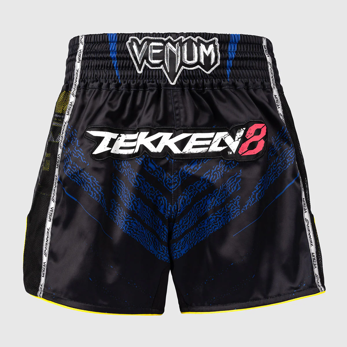 Pantalones cortos kick-tailandés Venum Tekken 8 King Negro-amarillo 