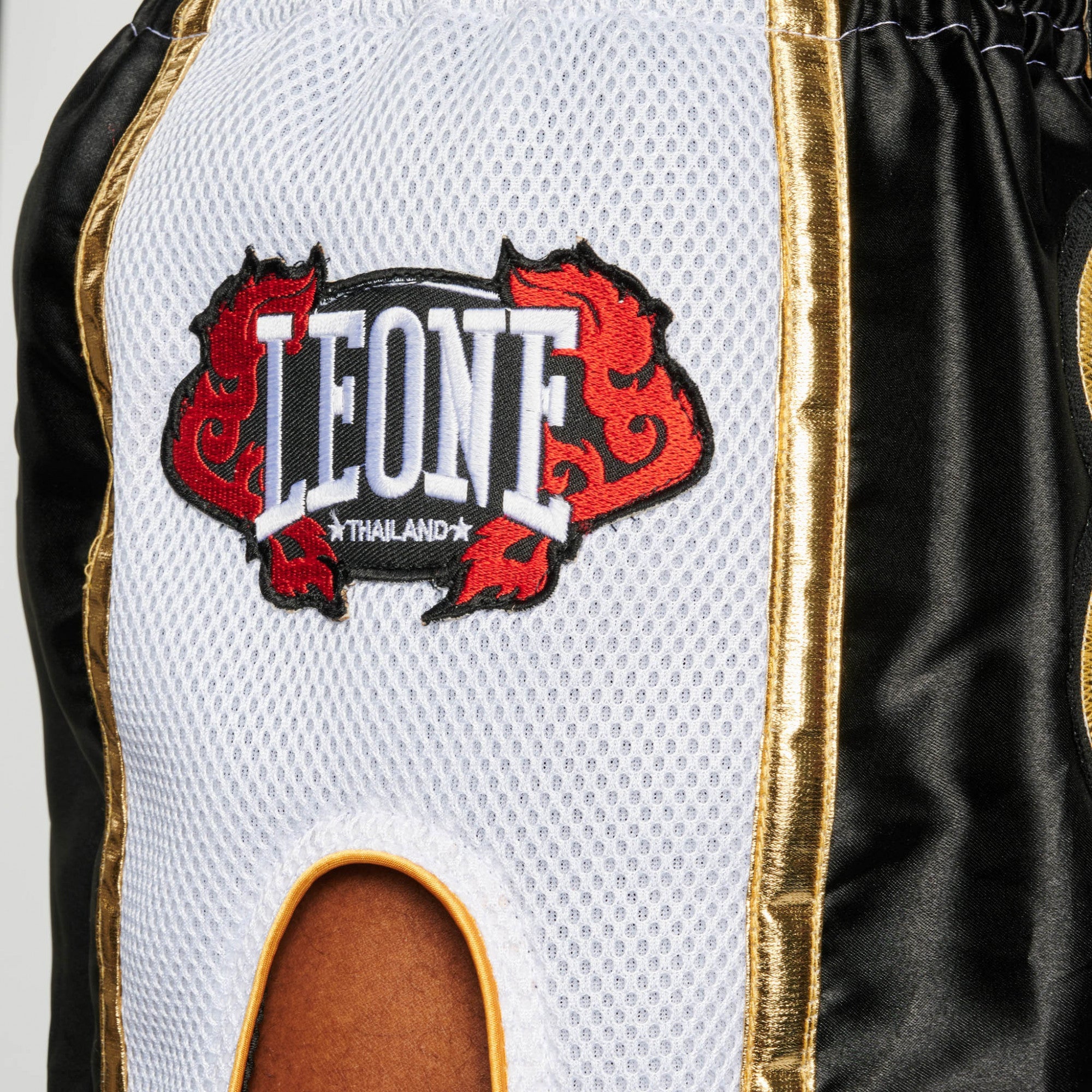 Pantalones kick-thai Leone Somos AB875  - Image 11
