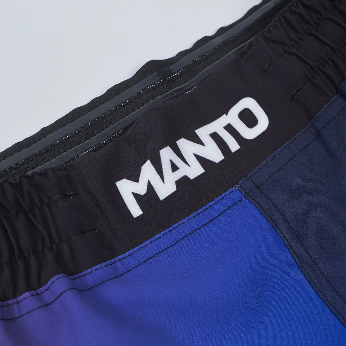 Pantalones MMA Manto Society Gradient  - Image 3