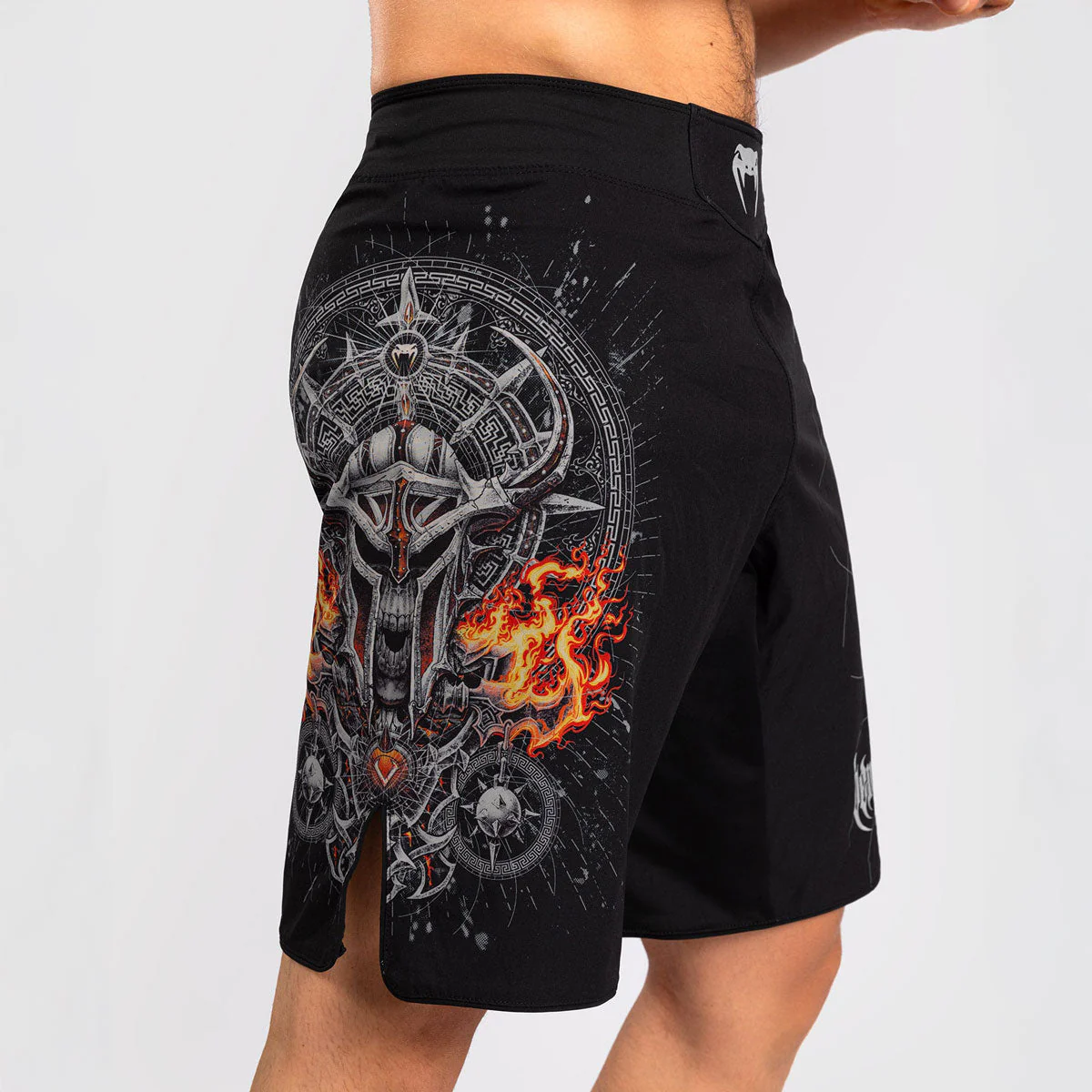 Pantalones MMA Venum Gladiator 5.0 Negro-Plata  - Image 2