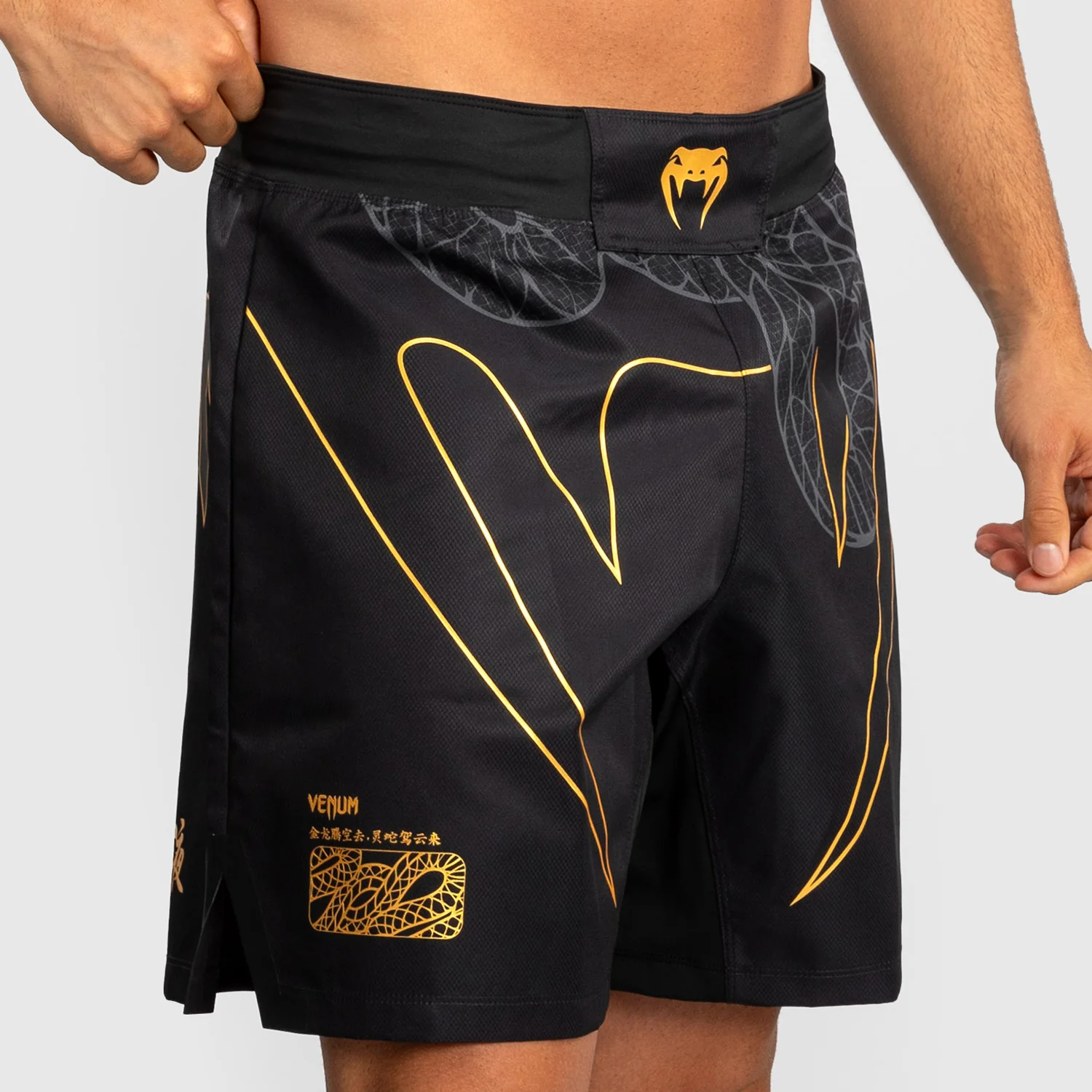 Pantalones MMA Venum Serpenti Negro  - Image 3