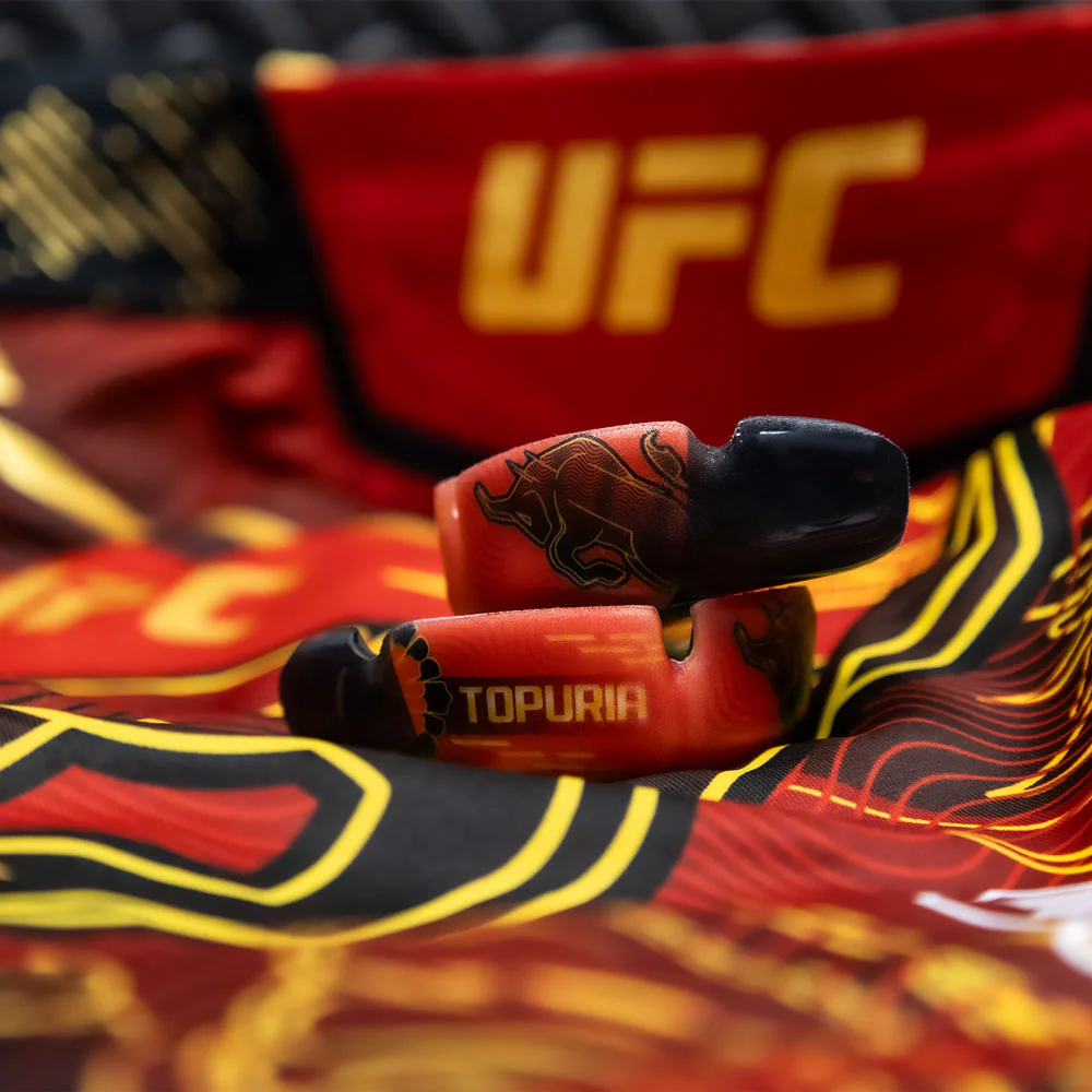 Protector bucal OPRO X UFC Ilia Topuria  - Image 6