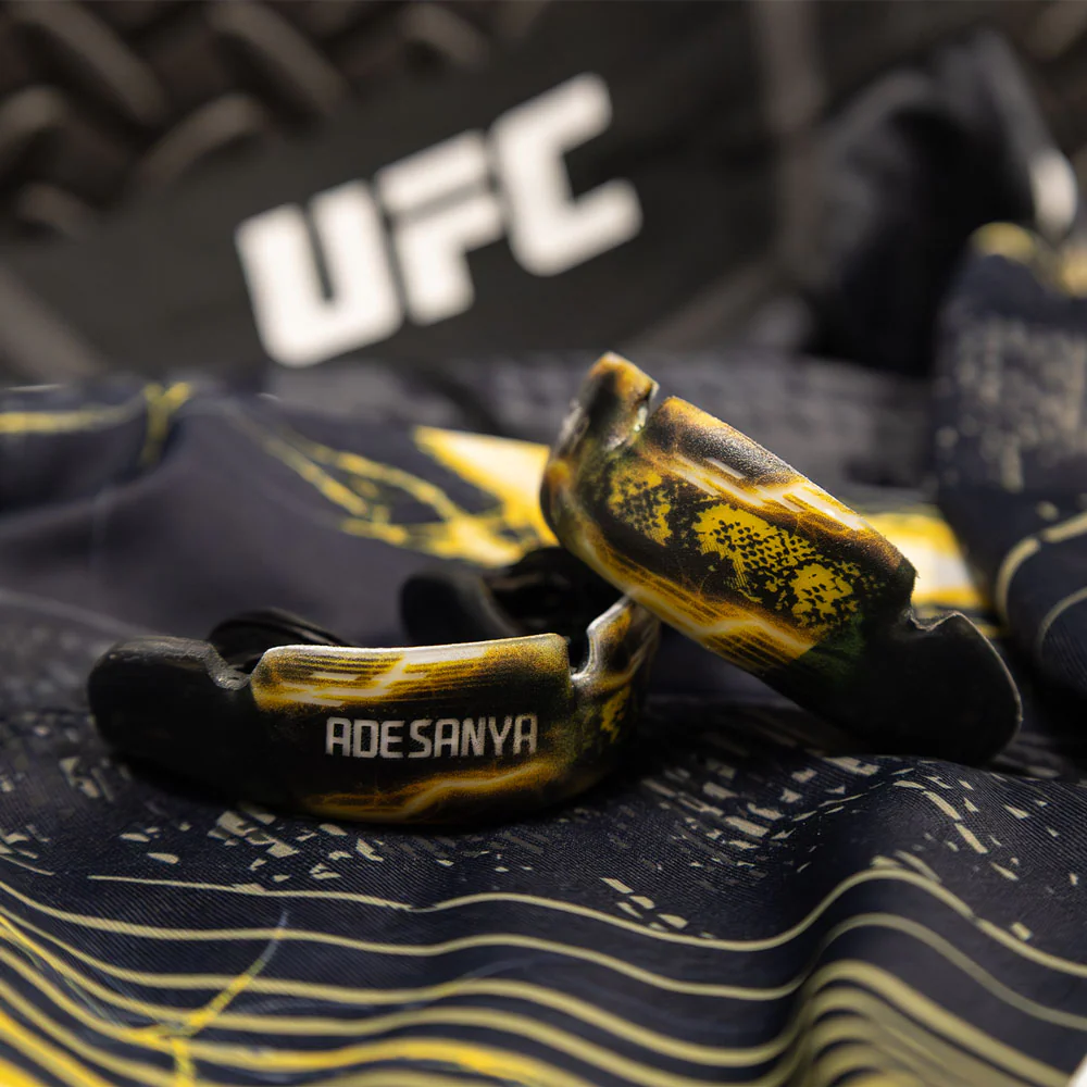 Protector bucal OPRO X UFC Israel Adesanya  - Image 7