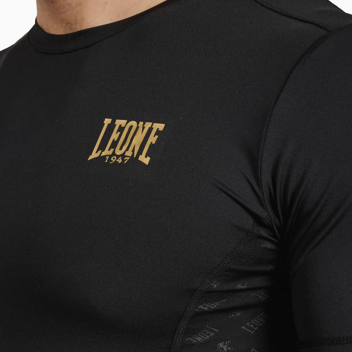 Rashguard Leone DNA ABX707 mangas cortas  - Image 7
