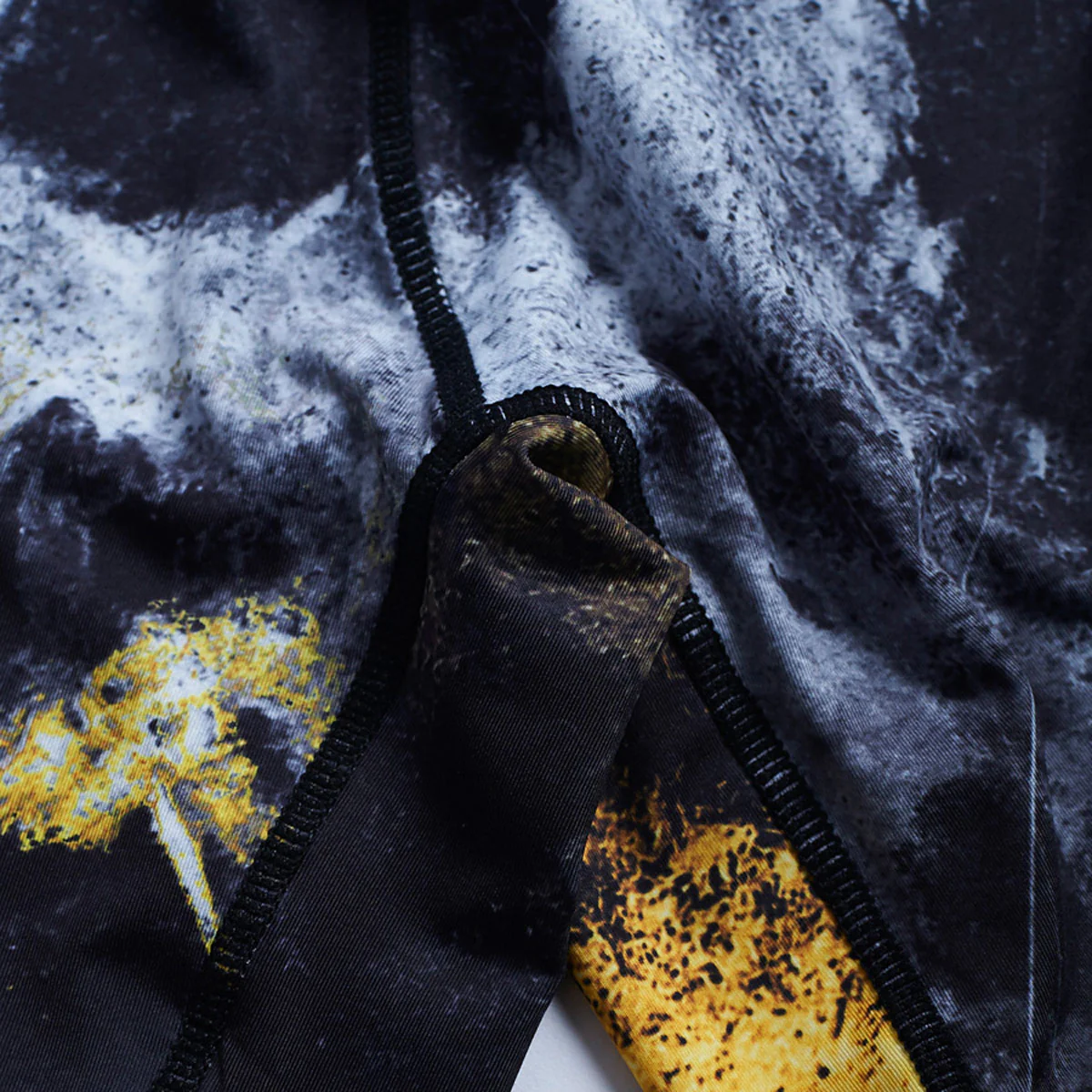 Rashguard Manto Disobey mangas cortas  - Image 5
