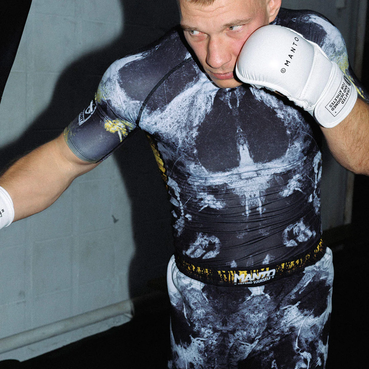 Rashguard Manto Disobey mangas cortas  - Image 7